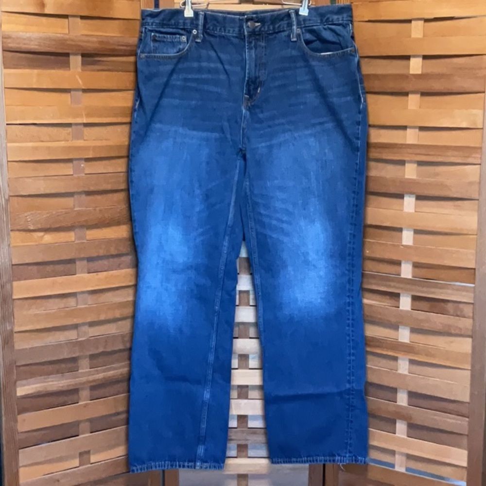 Old Navy Blue Relaxed Jeans Classic Fit Men Denim 38” Waist 34” Inseam Cotton